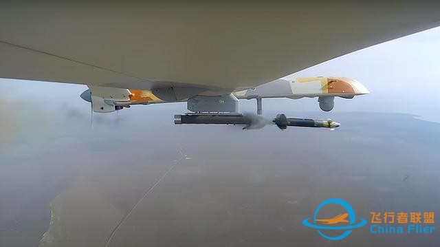 俄軍用無人機打擊烏軍目標，技術來自以色列，為何不用中國無人機-4870