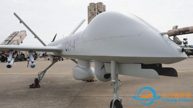 國產無人機實戰視頻曝光：發射彈藥1000枚，命中率近100%-3709