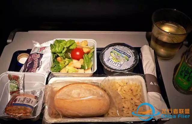 這些飛機上的小知識你都知道嗎-8233