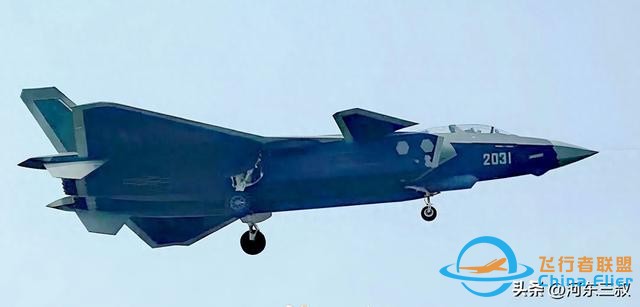 五代機模擬空戰，將殲20性能下調后，仍然能夠完勝F22-8573
